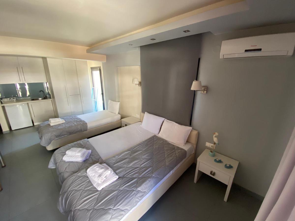 Blue Sea Boutique Apartments Олимпиаки-Акти Экстерьер фото