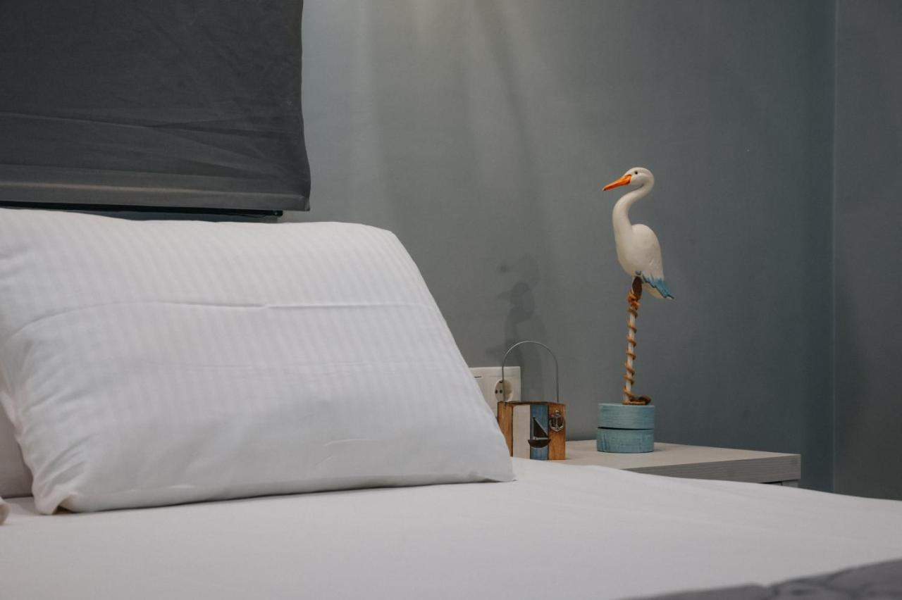 Blue Sea Boutique Apartments Олимпиаки-Акти Экстерьер фото